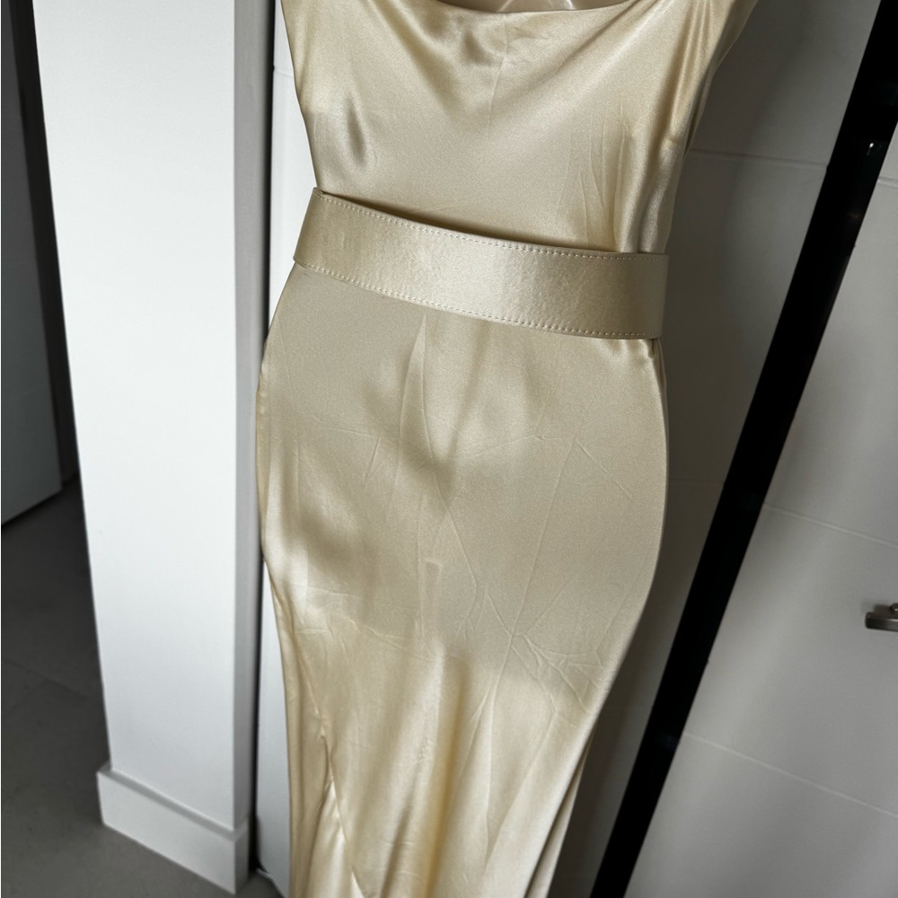 Nicholas Lucinda  Cream Satin Dress - Picture 5 of 8